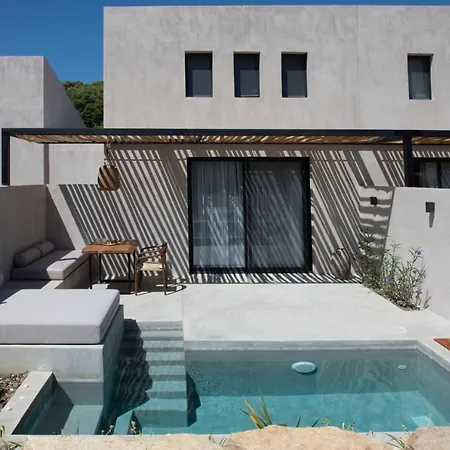 Ξενοδοχείο με διαμερίσματα Pure 4*