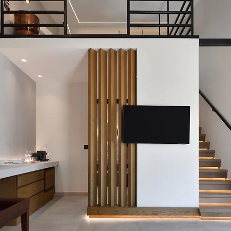 Pure 4* Όρμος Παναγιάς