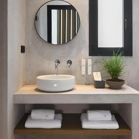 Pure 4* Όρμος Παναγιάς